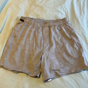 Lululemon men’s running short